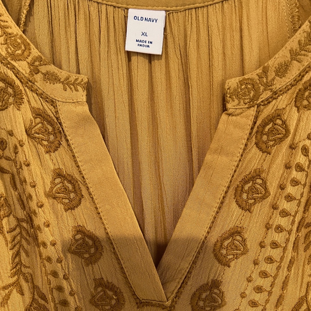 Old Navy LS Gold Maxi Dress EUC